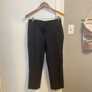 Lululemon On The Move Black pants size 8